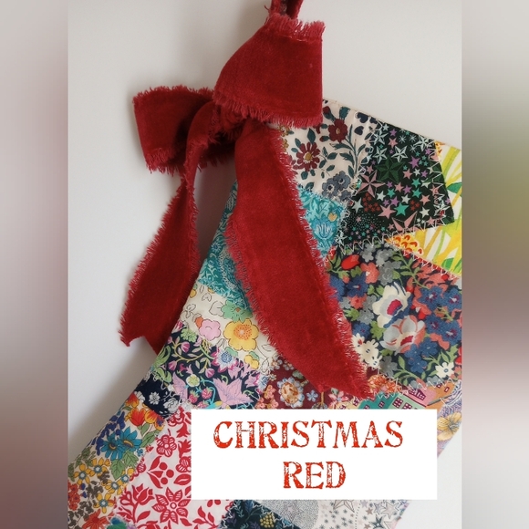 Liberty Art Fabric Tana Lawn Patchwork Quilted Christmas Stocking Bespoke OOAK - Picture 2 of 14